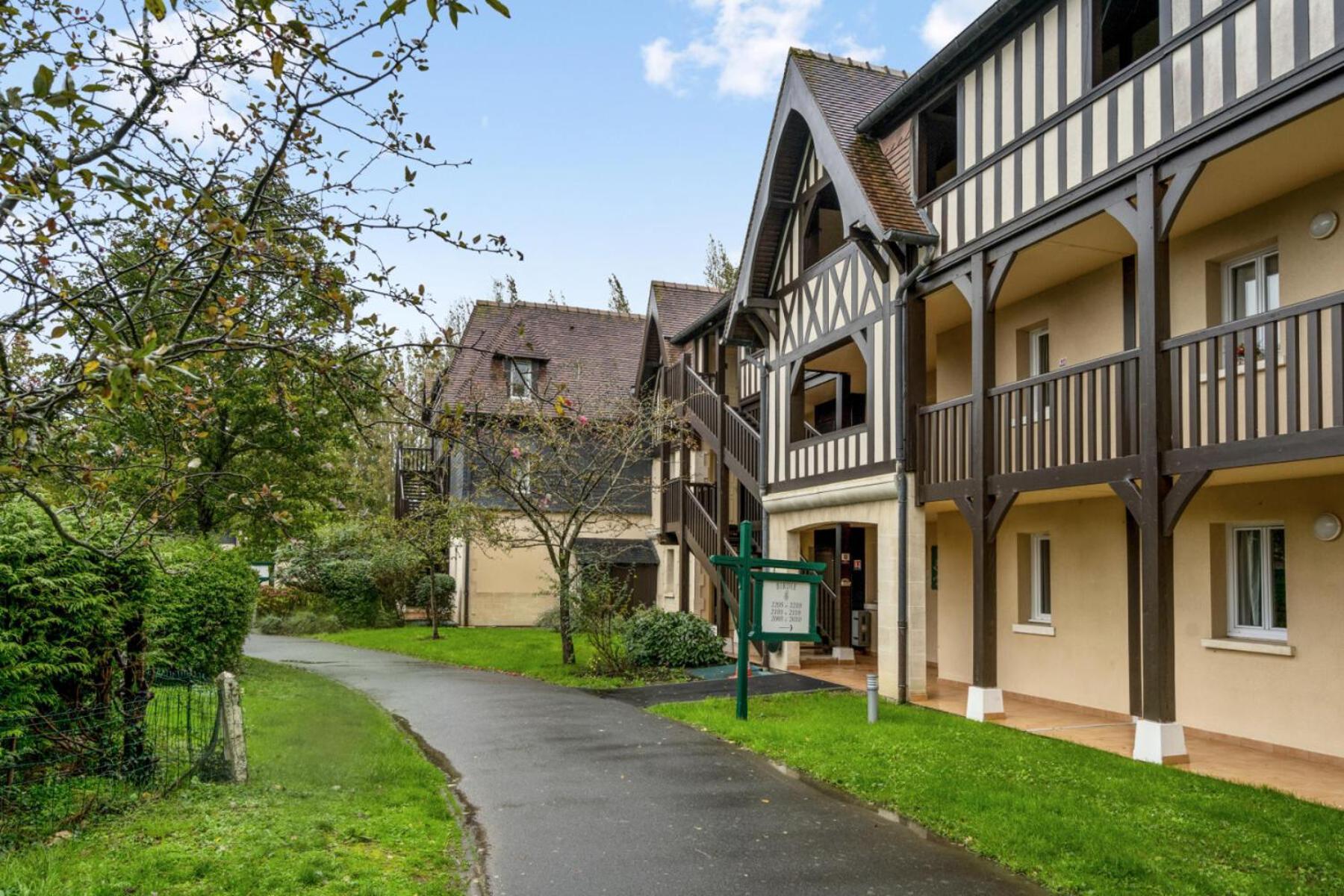 La Residence Du Golf - Maeva Home - Appartement 2 Pieces 4 Personnes - Confort Mae-5444 Deauville Bagian luar foto